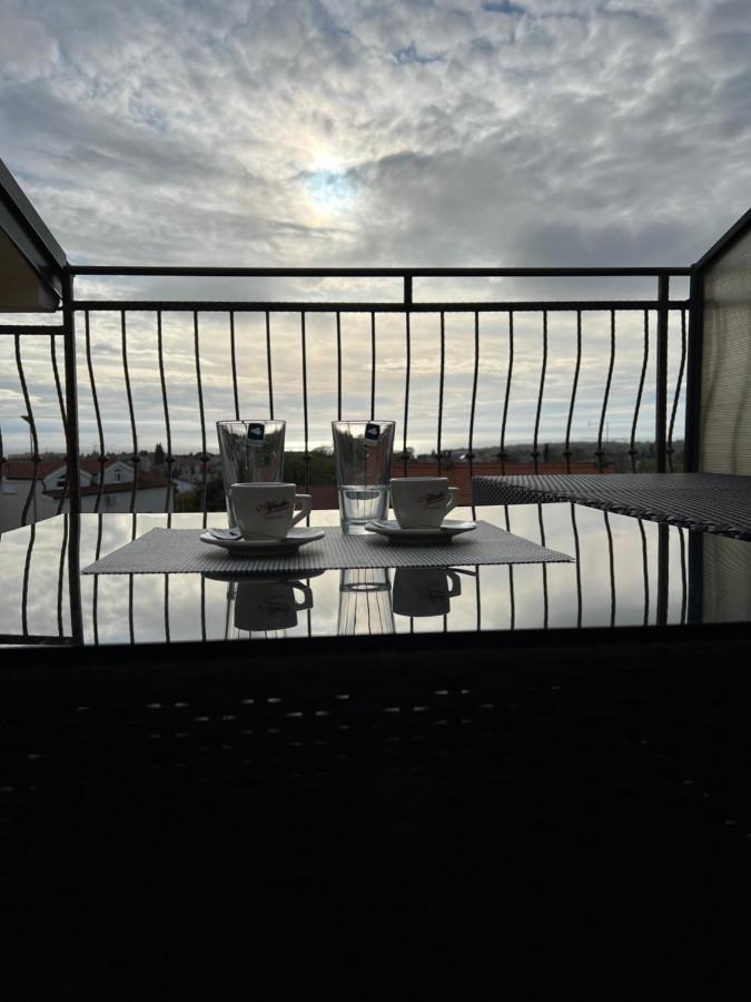 Maj Premium Apartment Porec Bagian luar foto
